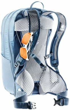 Deuter Sport GmbH Deuter Race EXP Air Tagesrucksack Fahrradrucksack 13 Deuter Sport GmbH Deuter Race EXP Air Tagesrucksack Fahrradrucksack -Deuter Speichern 2021 RaceEXPAir Ruecken seitl