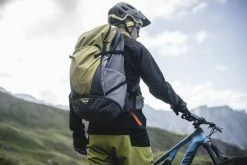 Vaude Bike Alpin Pro 28+ Mehrtages Und Alpencross Rucksack -Deuter Speichern Bike Alpin Pro 28 Landschaft