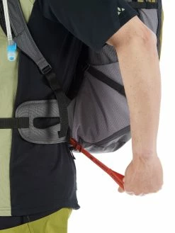 Vaude Bike Alpin Pro 28+ Mehrtages Und Alpencross Rucksack -Deuter Speichern Bike Alpin Pro 28 anwendung1